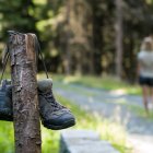 ditching hiking boots for barefoot walking