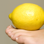 Home Remedies For Yellow Toenails, Foot Balancing Lemon