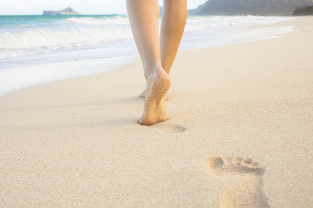 7 Surprising Health Benefits Of Earthing Walking Barefoot