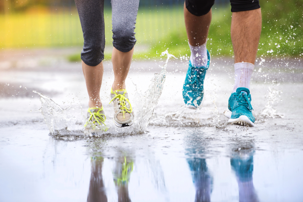 10 Bright Tips For Springtime Running and Walking | Footfiles